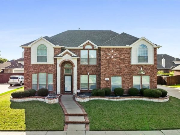 7307 Crane Drive, Sachse, TX 75048