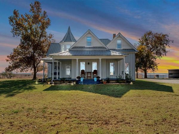 945 Quarter Horse Lane, Bellevue, TX 76228