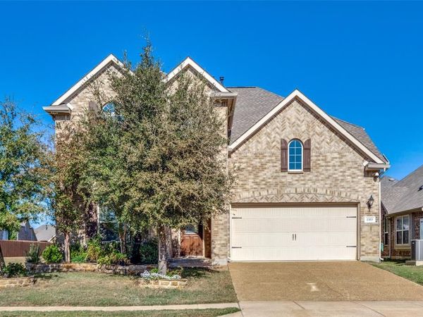 2301 Prairie Glen Street, Lewisville, TX 75056
