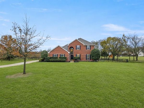 1915 Thornberry Drive, Melissa, TX 75454