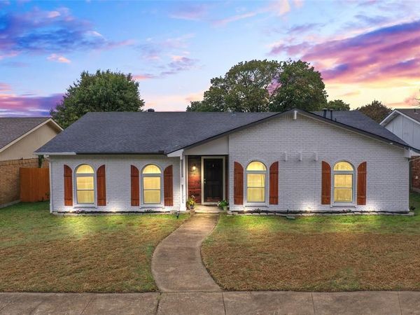 7306 Blackwillow Lane, Dallas, TX 75249