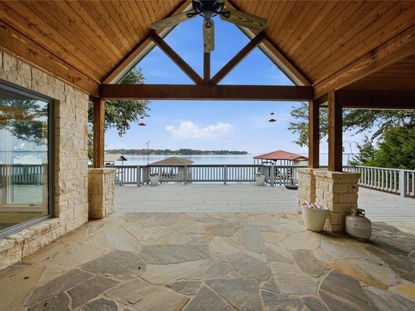 107 Ellen Lane, Trinidad, TX 75163