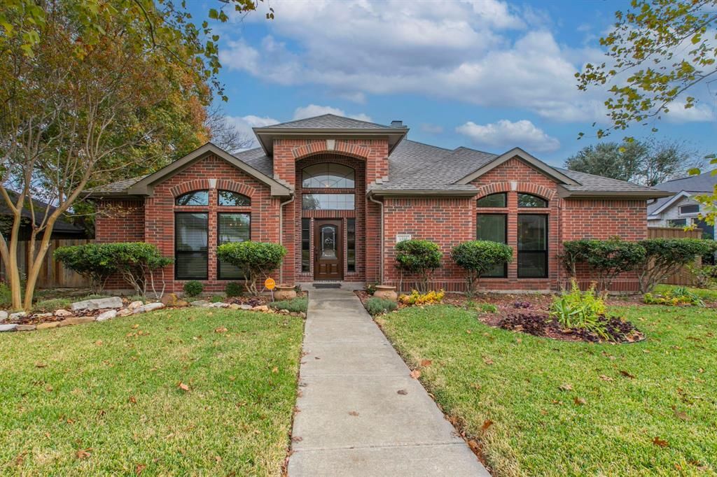 1416 Holveck Drive, Cedar Hill, TX 75104 Main Photo