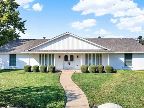 1104 W Lookout Drive, Richardson, TX 75080