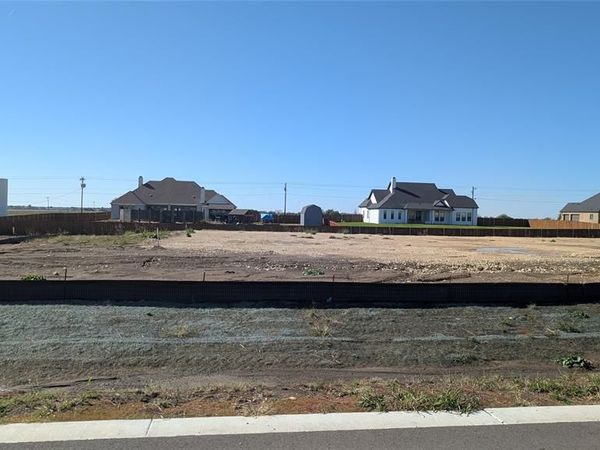 183 Lavish Lane , Lorena, TX 76655