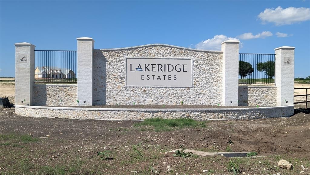 246 Liberty Landing, Lorena, TX 76655 Main Photo