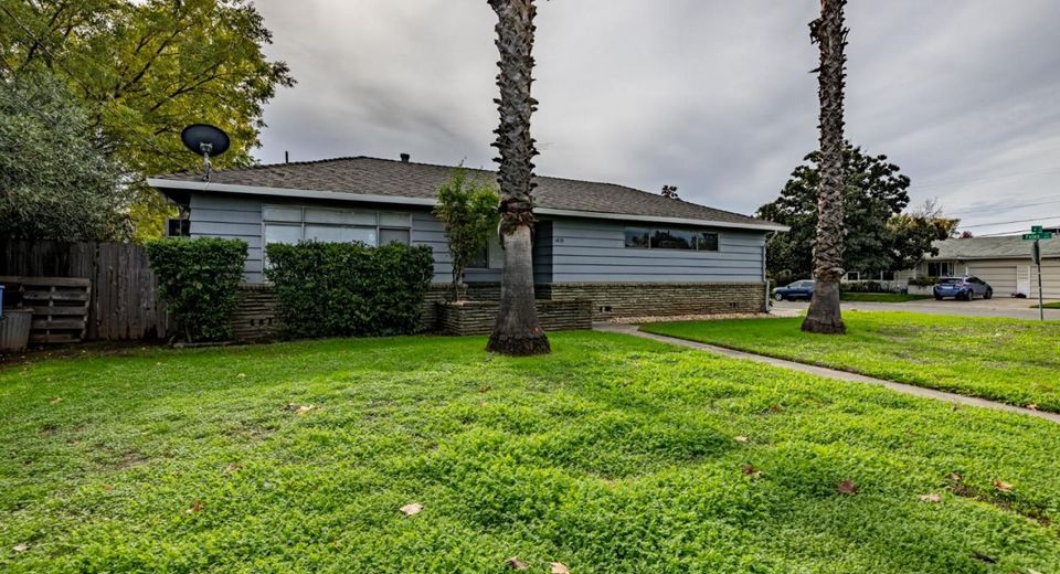 3905 Fotos Ct, Sacramento, CA 95820 Photo