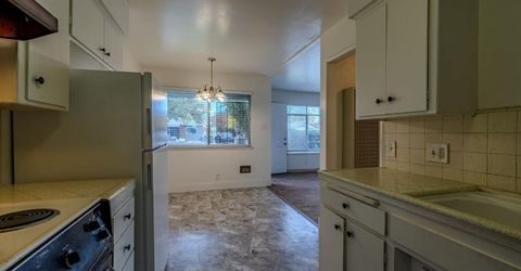 3905 Fotos Ct, Sacramento, CA 95820 Photo