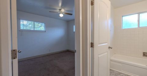 3905 Fotos Ct, Sacramento, CA 95820 Photo