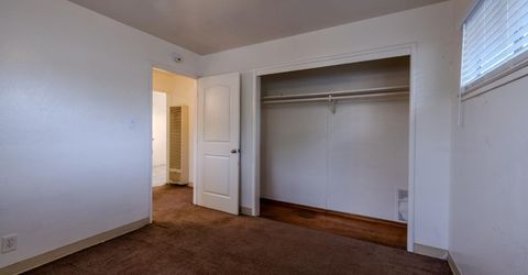 3905 Fotos Ct, Sacramento, CA 95820 Photo