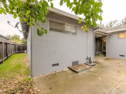 3905 Fotos Ct, Sacramento, CA 95820 Photo