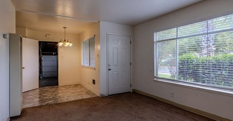 3905 Fotos Ct, Sacramento, CA 95820 Photo