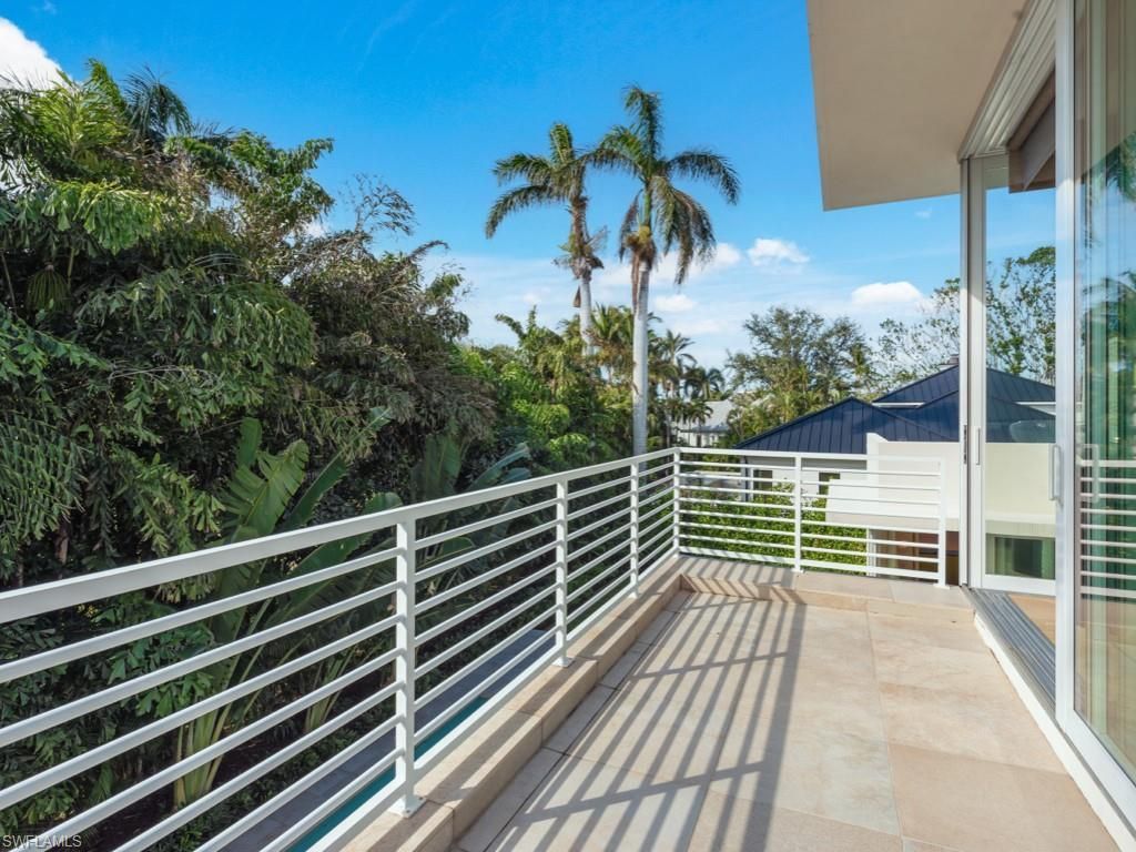 440 Spinnaker Dr, Naples, FL 34102 Photo