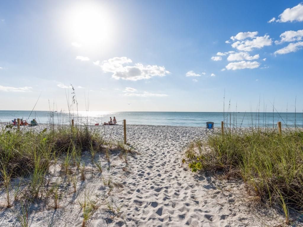 440 Spinnaker Dr, Naples, FL 34102 Photo