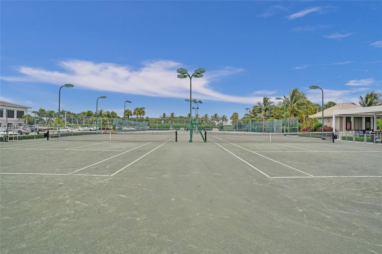 10858 White Aspen Ln, Boca Raton, FL 33428 Photo