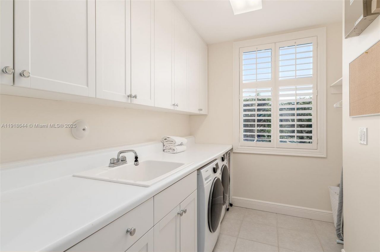 11609 SE Florida Ave, Hobe Sound, FL 33455 Photo