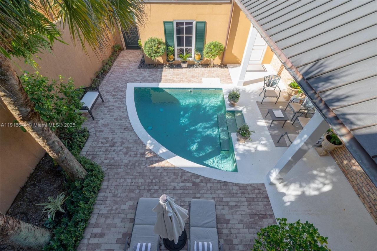 11609 SE Florida Ave, Hobe Sound, FL 33455 Photo