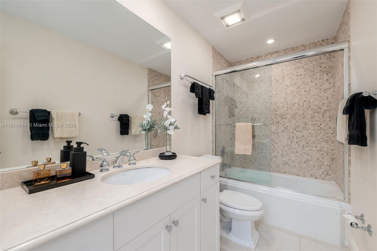 11609 SE Florida Ave, Hobe Sound, FL 33455 Photo