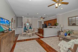 750 Shine Ave. photo 4