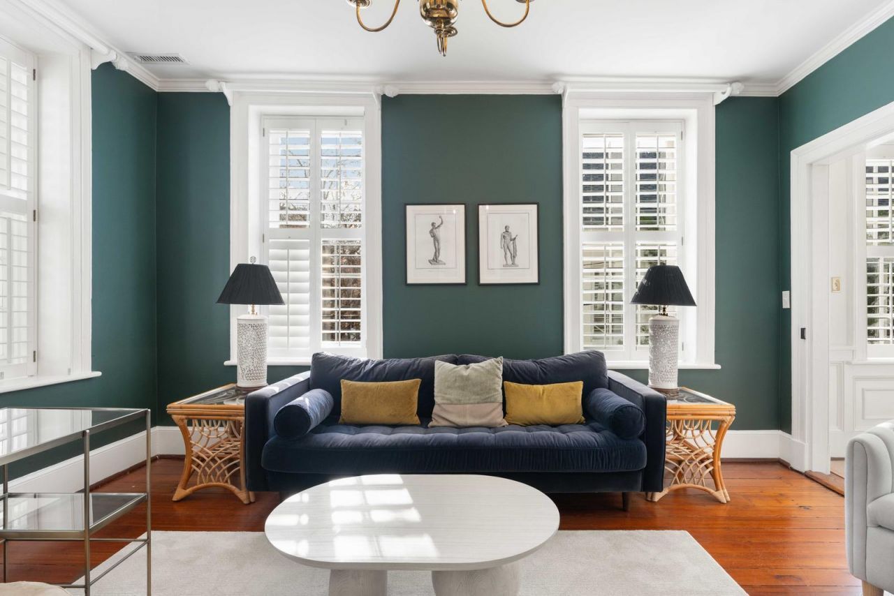 32 Wentworth Street Photo 17