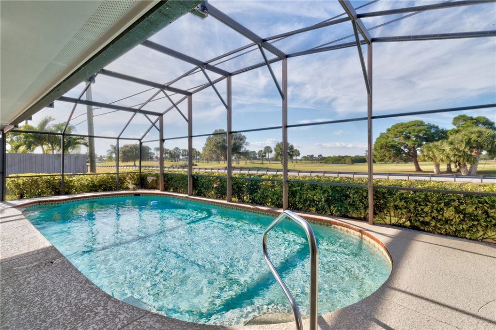 258 Main Street, Sebastian, FL 32958 Photo