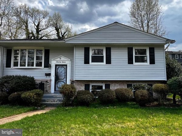 6913 CANYON DRIVE, CAPITOL HEIGHTS, MD 20743