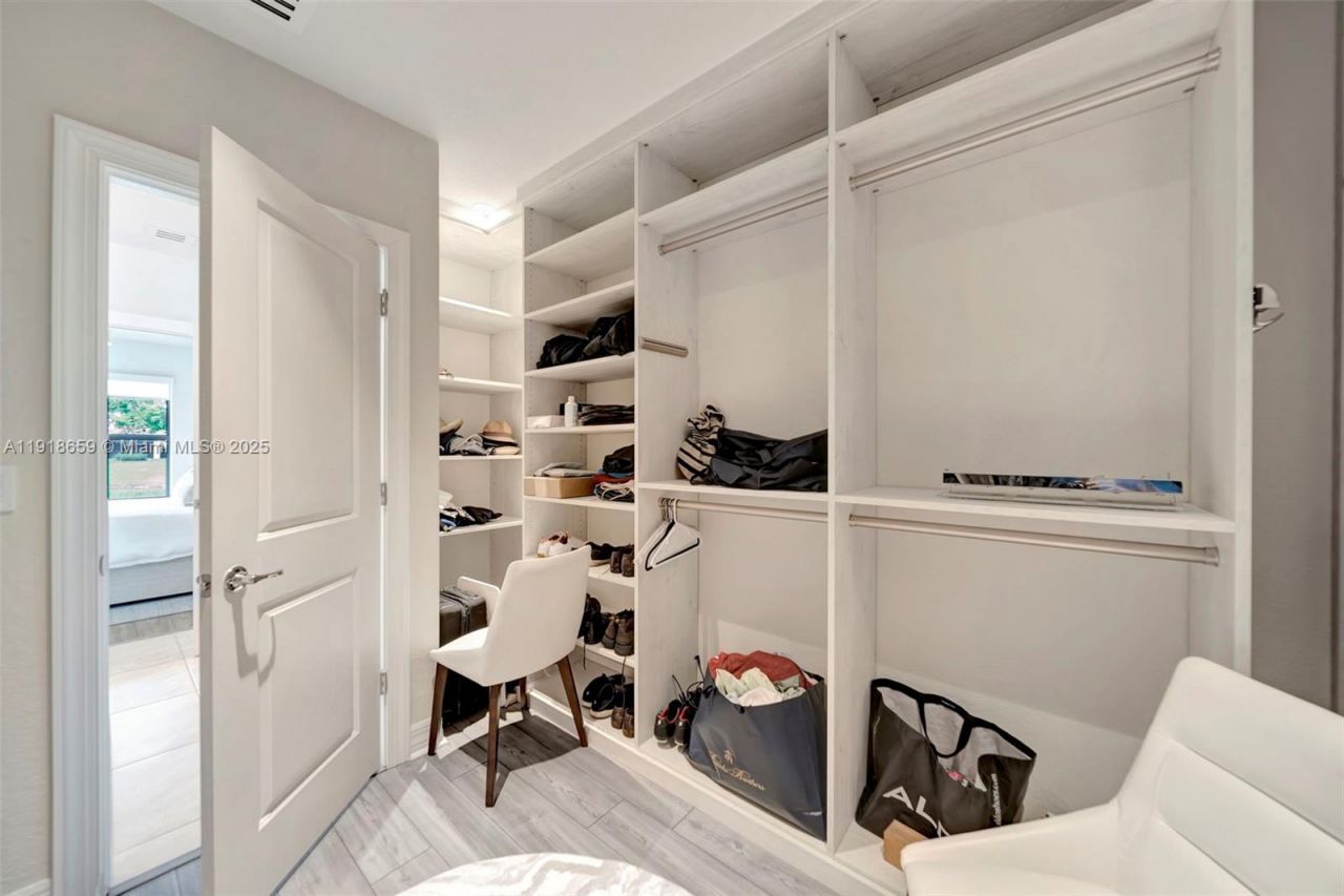 2941 Shortleaf Ave, Lauderdale Lakes, FL 33311 Photo