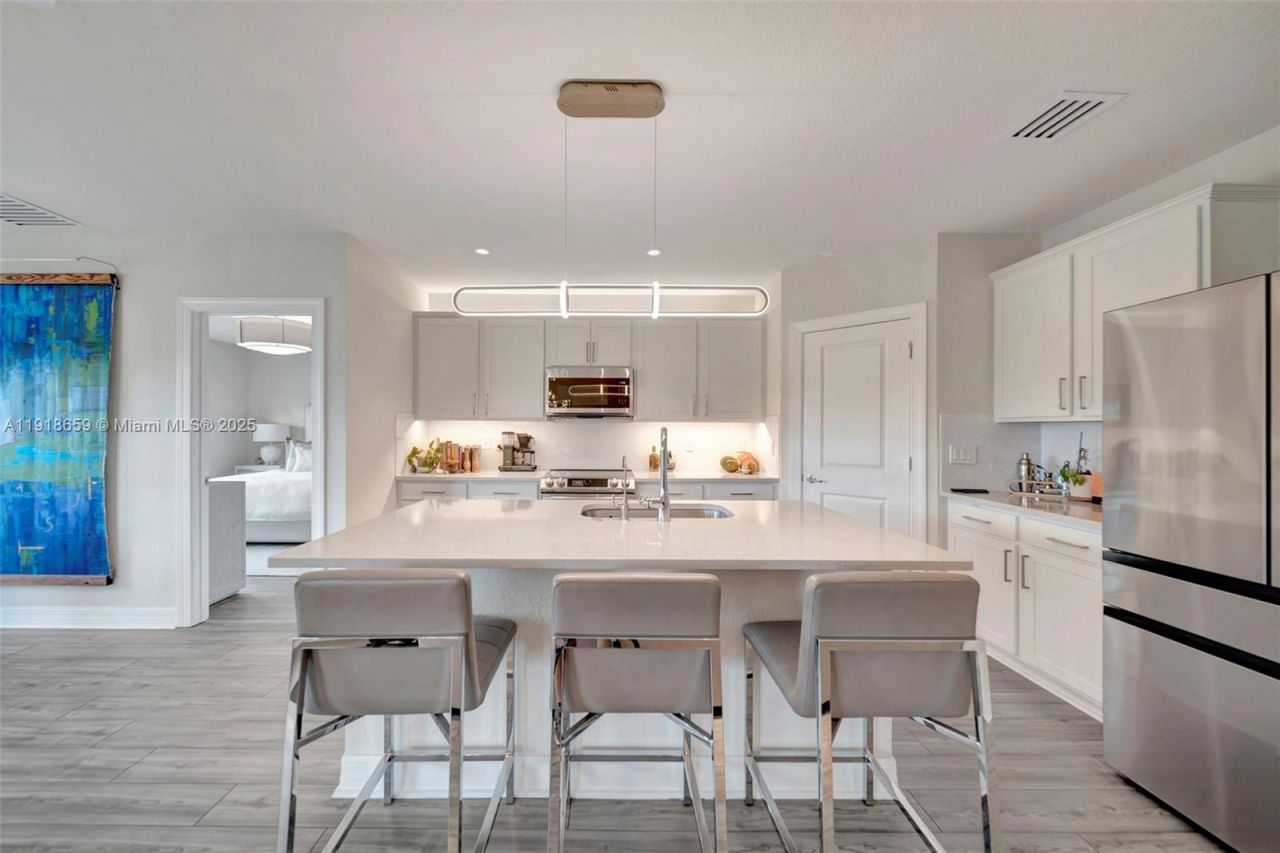 2941 Shortleaf Ave, Lauderdale Lakes, FL 33311 Photo