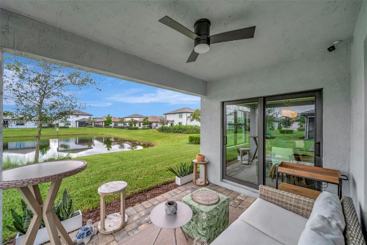 2941 Shortleaf Ave, Lauderdale Lakes, FL 33311 Photo