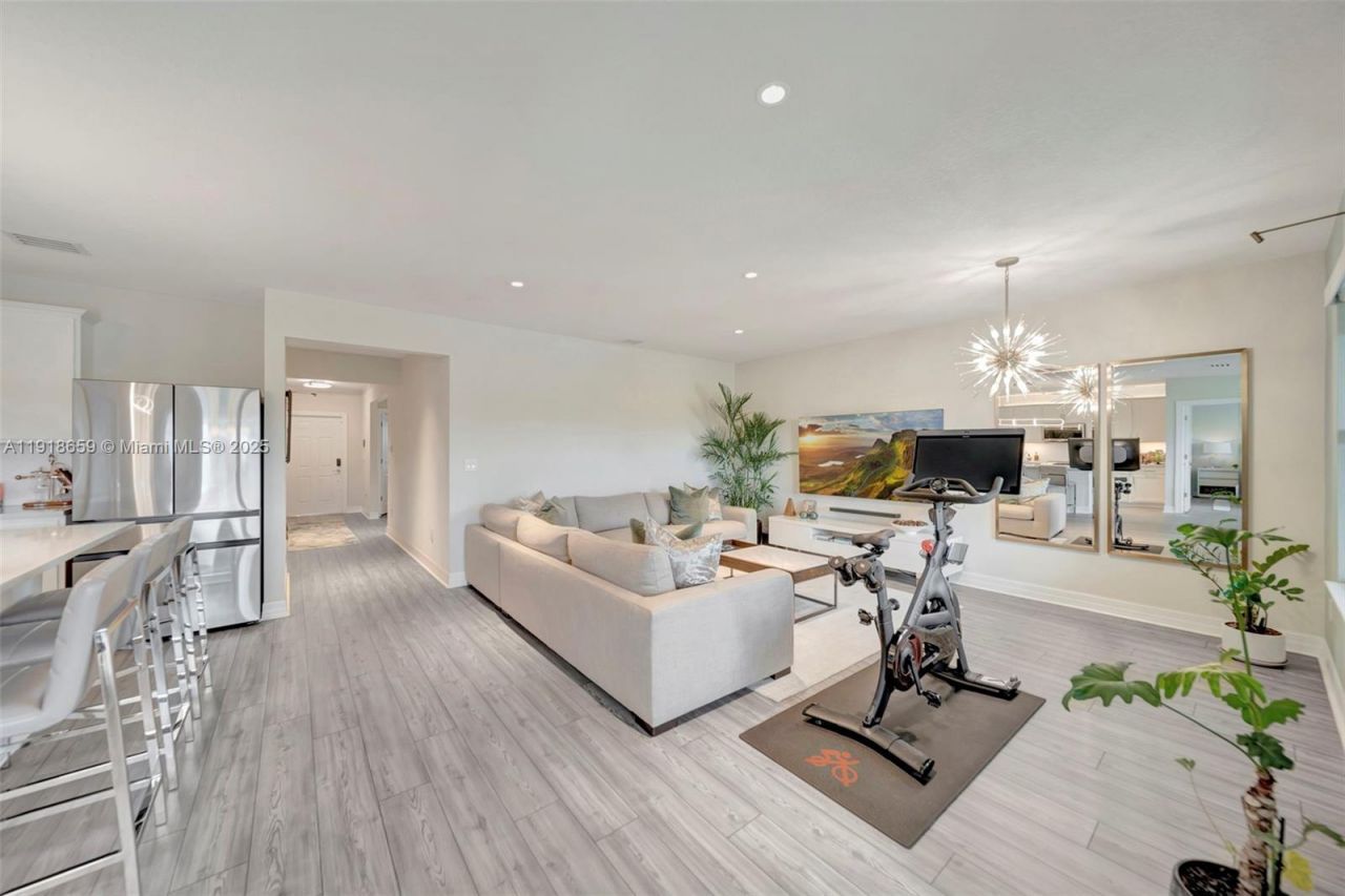 2941 Shortleaf Ave, Lauderdale Lakes, FL 33311 Photo