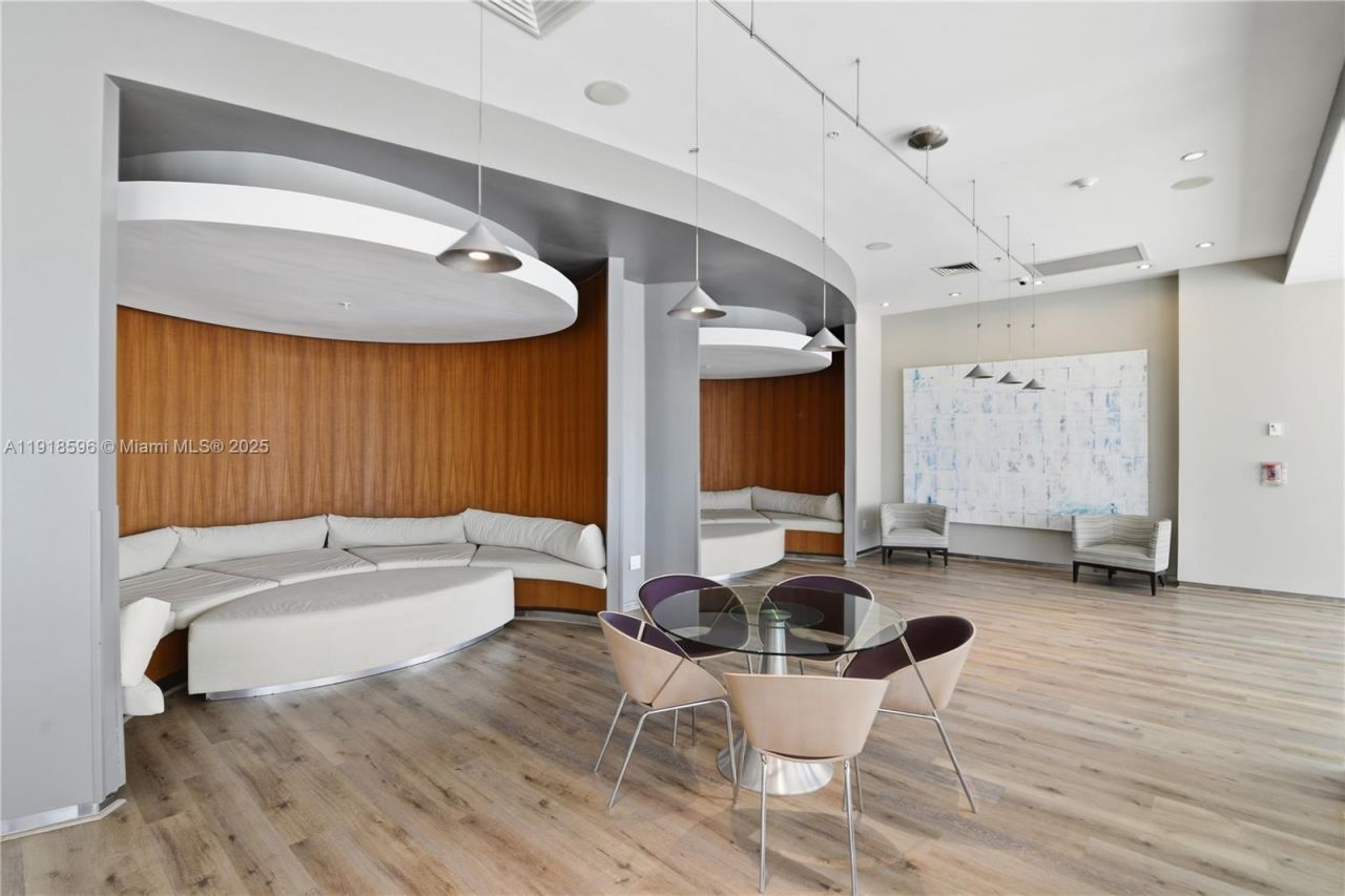 10275 Collins Avenue, Unit 1101, Bal Harbour, FL 33154 Photo