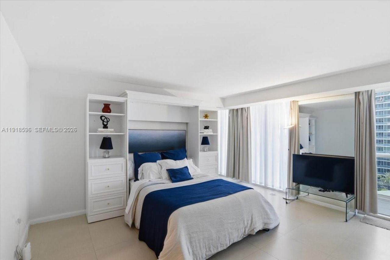 10275 Collins Avenue, Unit 1101, Bal Harbour, FL 33154 Photo