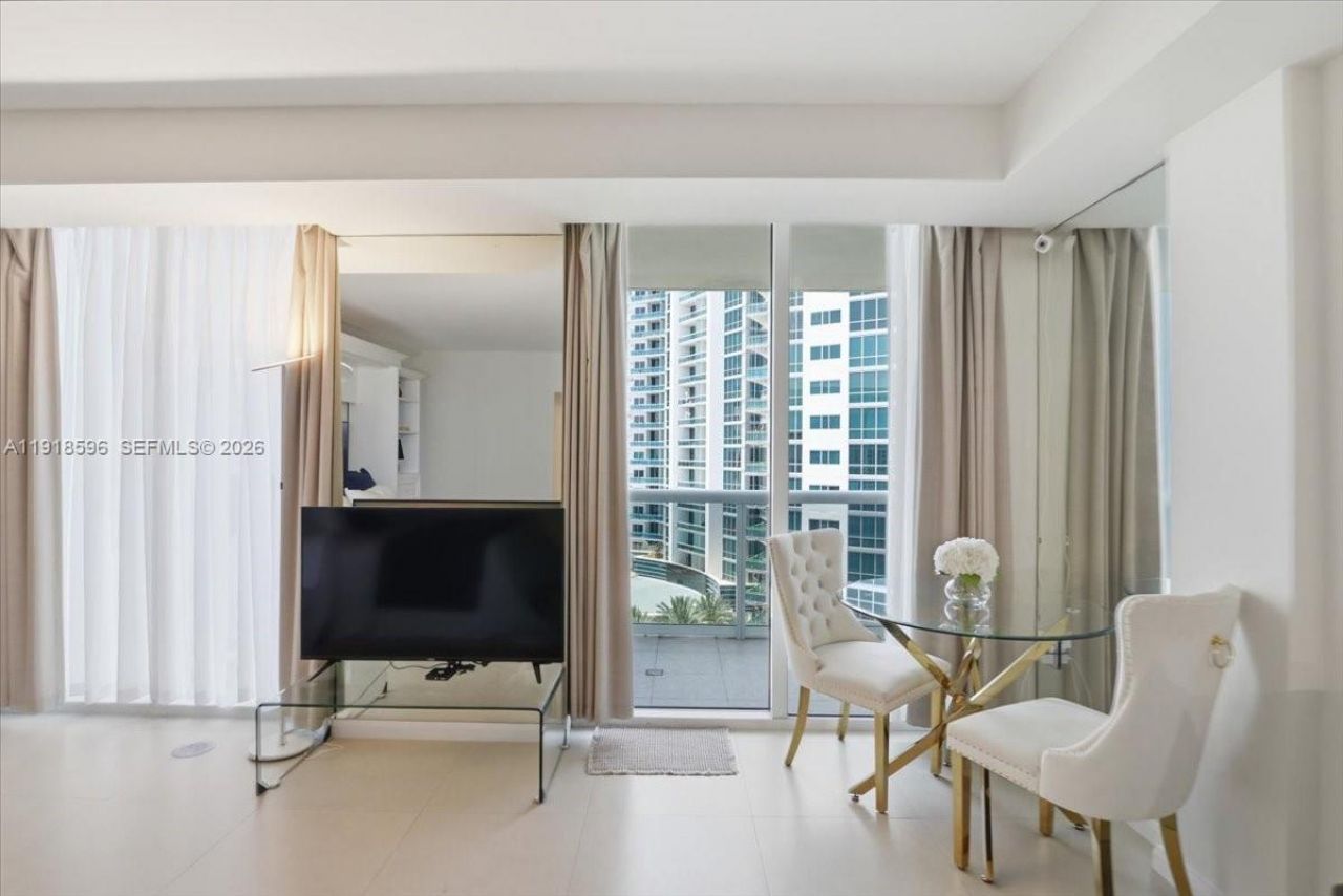 10275 Collins Avenue, Unit 1101, Bal Harbour, FL 33154 Photo