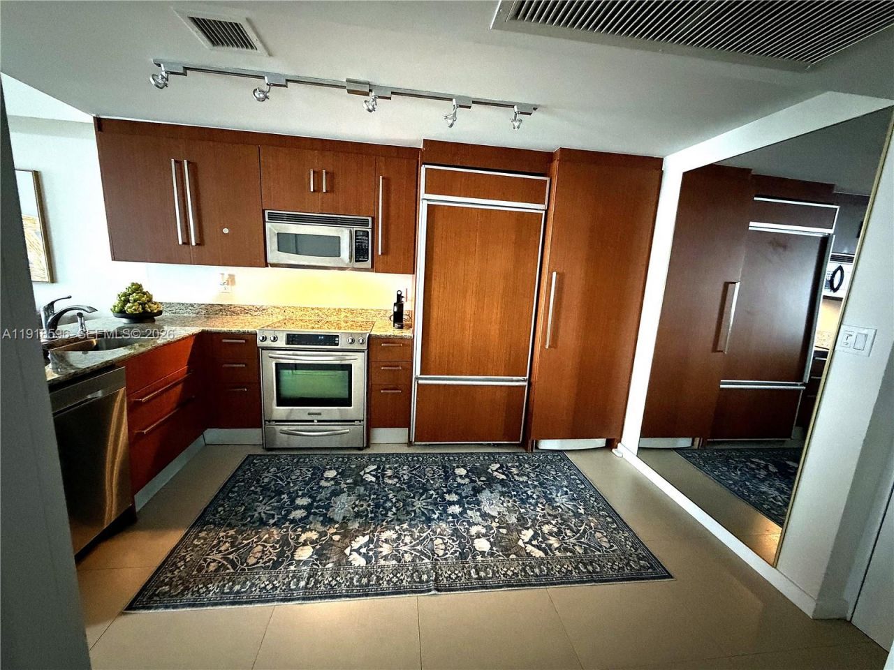 10275 Collins Avenue, Unit 1101, Bal Harbour, FL 33154 Photo