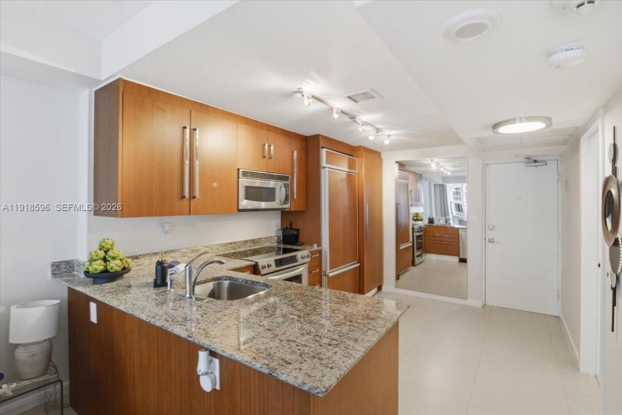 10275 Collins Avenue, Unit 1101, Bal Harbour, FL 33154 Photo