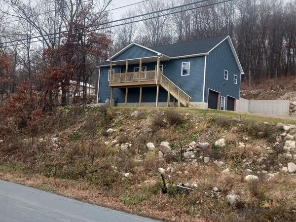 207 Roosa Gap Road, Bloomingburg, NY 12721