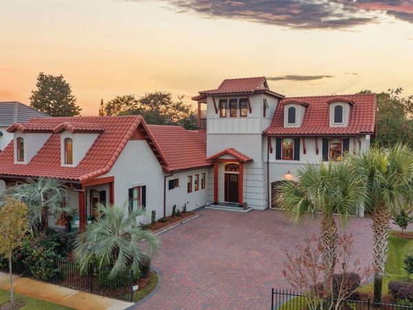 40 Rue Caribe, Miramar Beach, FL 32550