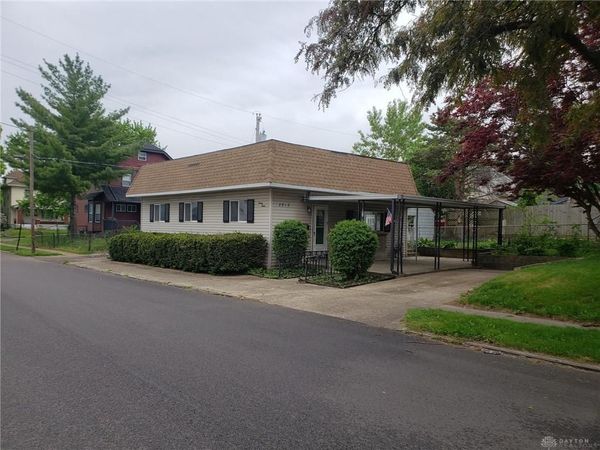 2012 St. Charles Avenue, Dayton, OH 45410