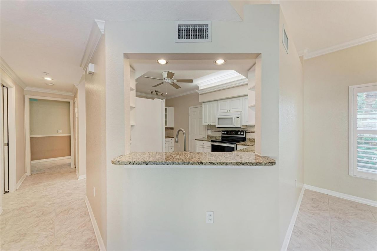 6817 Fairview Terrace, Unit 24-101, Bradenton, FL 34203 Photo