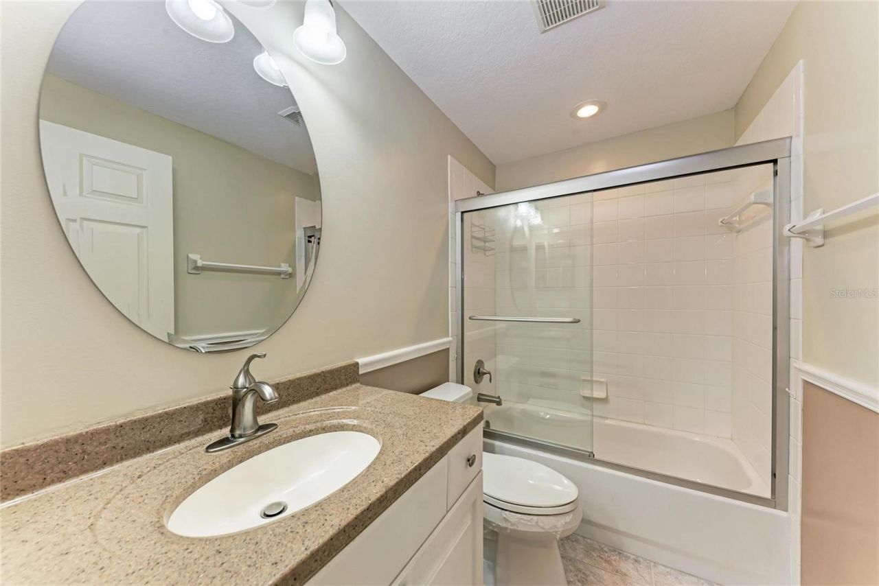 6817 Fairview Terrace, Unit 24-101, Bradenton, FL 34203 Photo