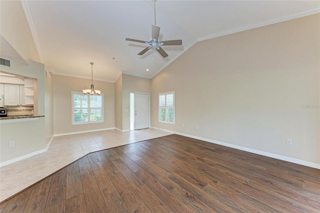 6817 Fairview Terrace, Unit 24-101, Bradenton, FL 34203 Photo