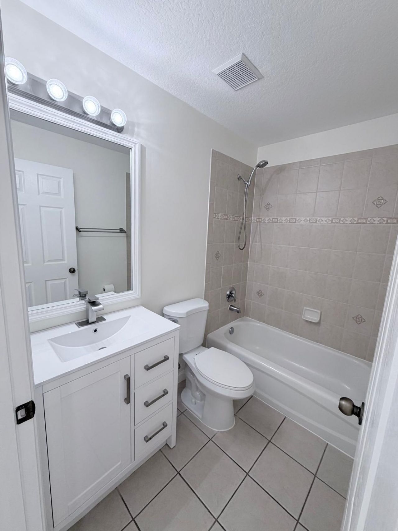6196 Azalea Circle, West Palm Beach, FL 33415 Photo