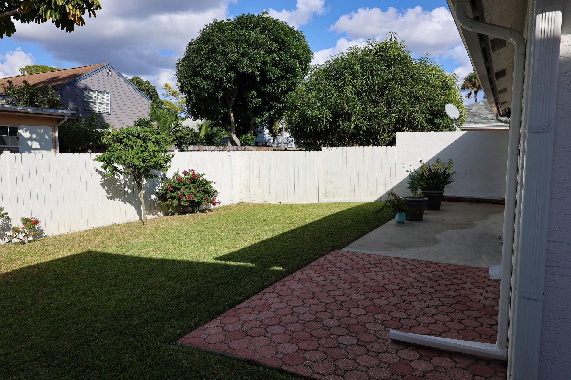 6196 Azalea Circle, West Palm Beach, FL 33415 Photo