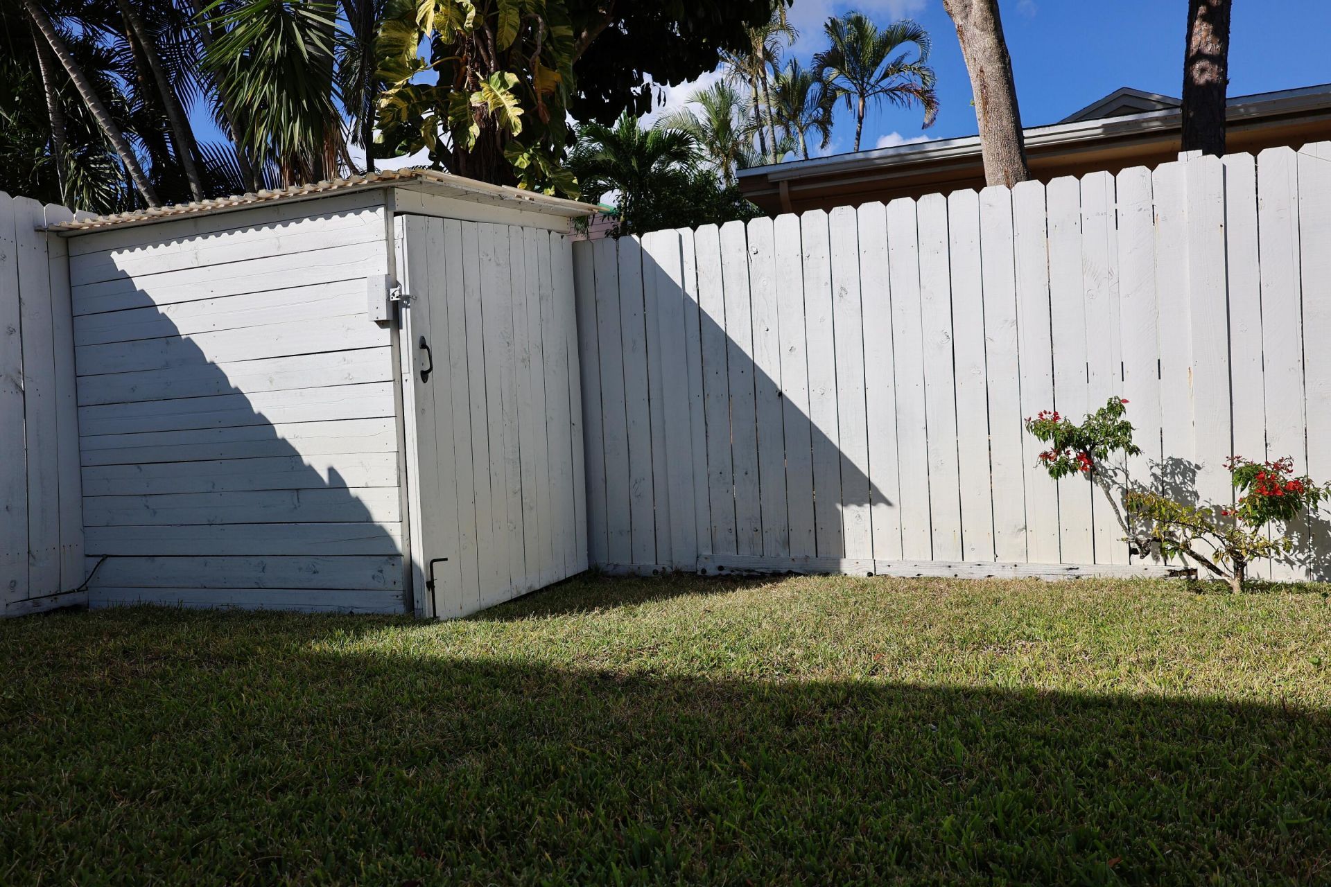 6196 Azalea Circle, West Palm Beach, FL 33415 Photo