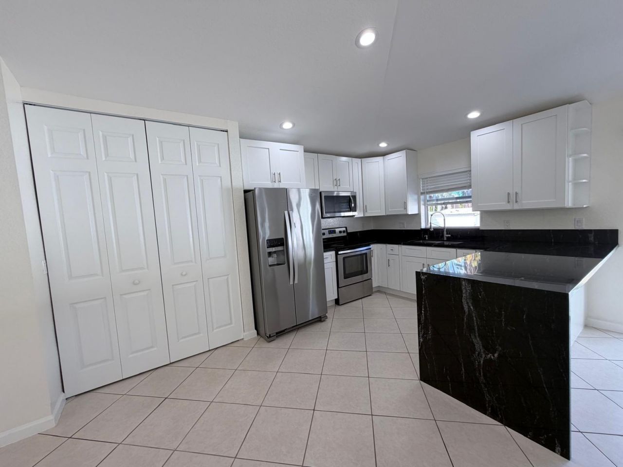 6196 Azalea Circle, West Palm Beach, FL 33415 Photo