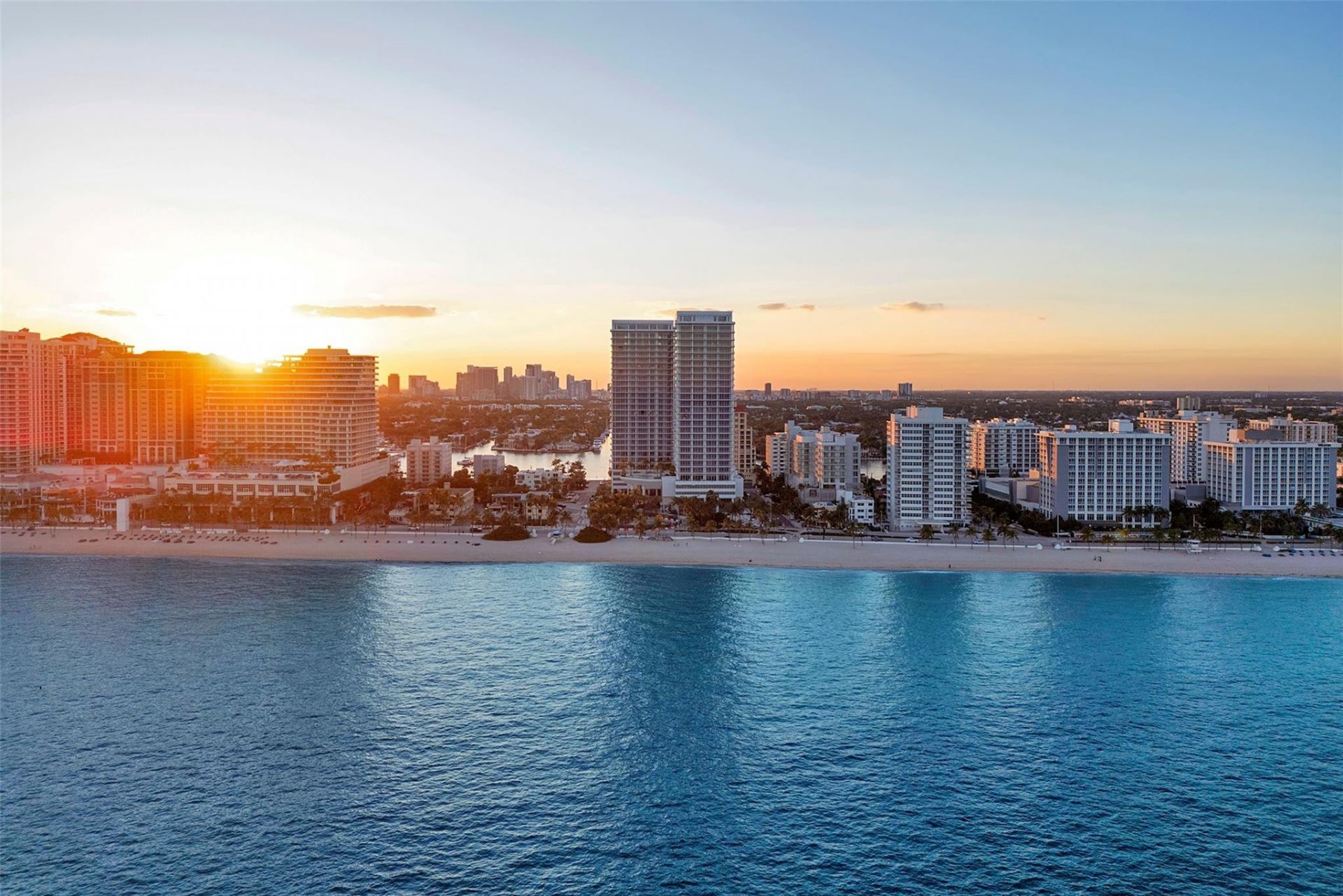 153 N Seabreeze Boulevard, Unit 902, Fort Lauderdale, FL 33304 Photo