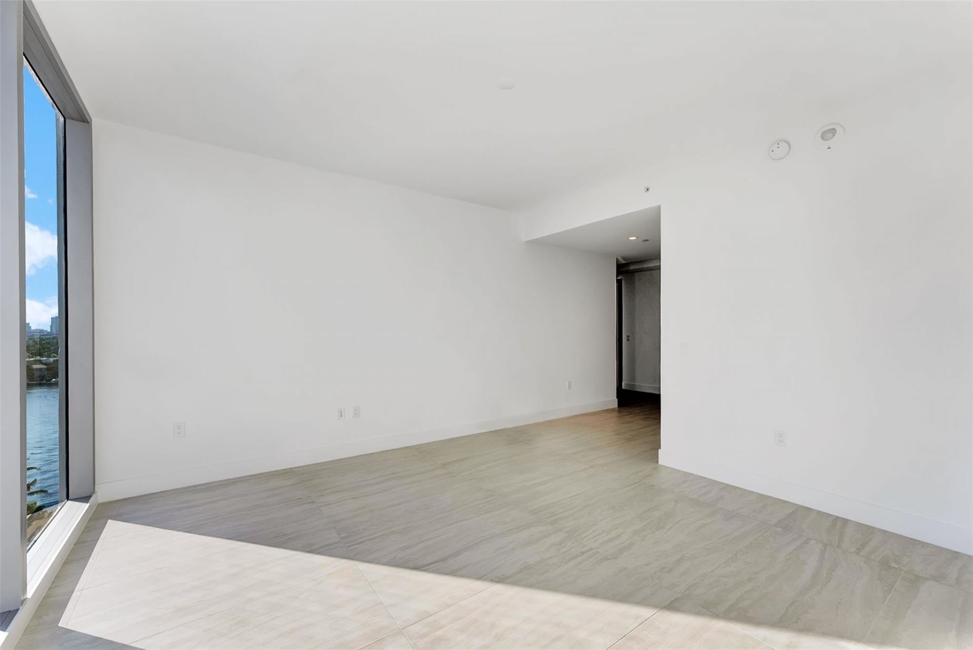153 N Seabreeze Boulevard, Unit 902-s, Fort Lauderdale, FL 33304 Photo