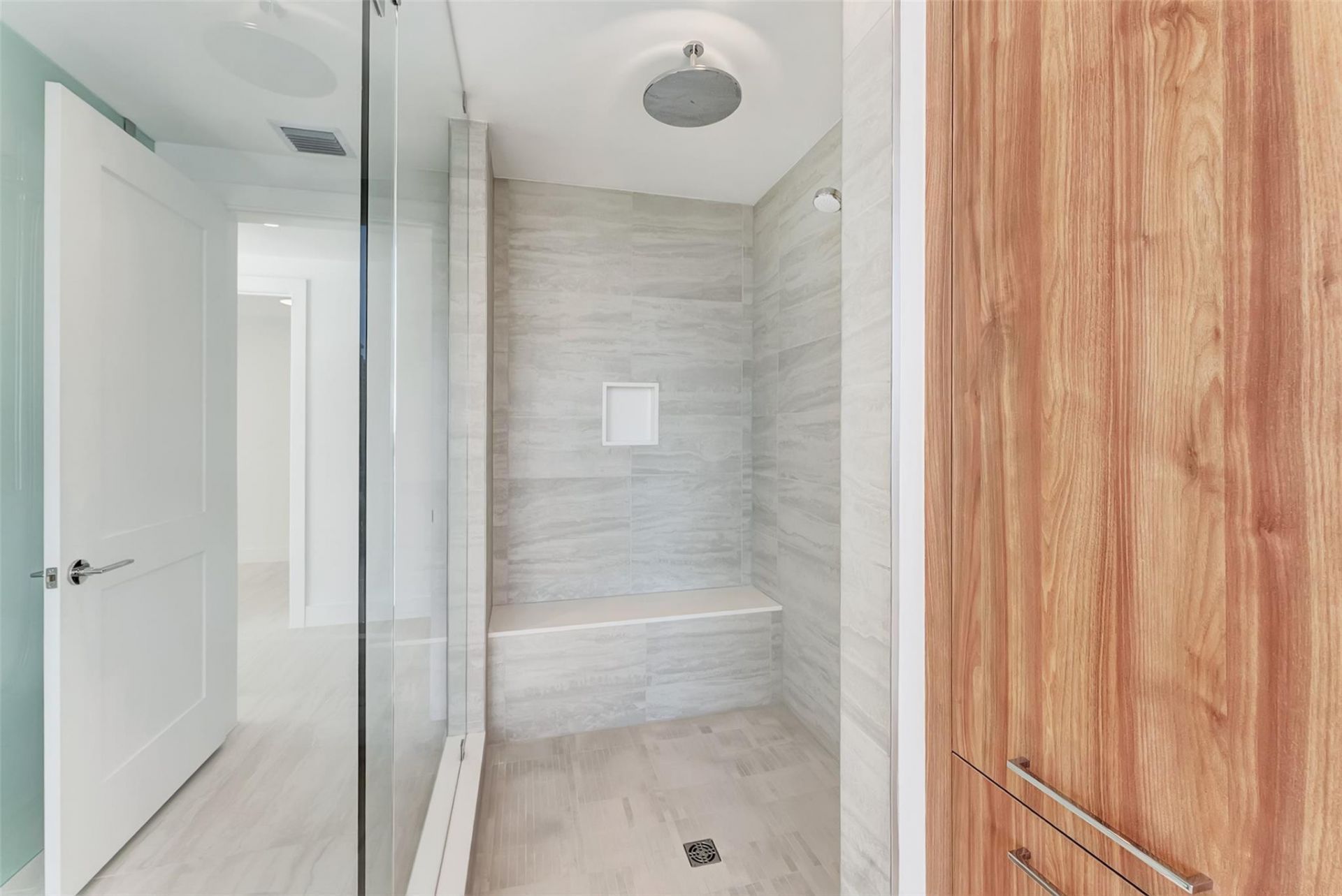 153 N Seabreeze Boulevard, Unit 902, Fort Lauderdale, FL 33304 Photo