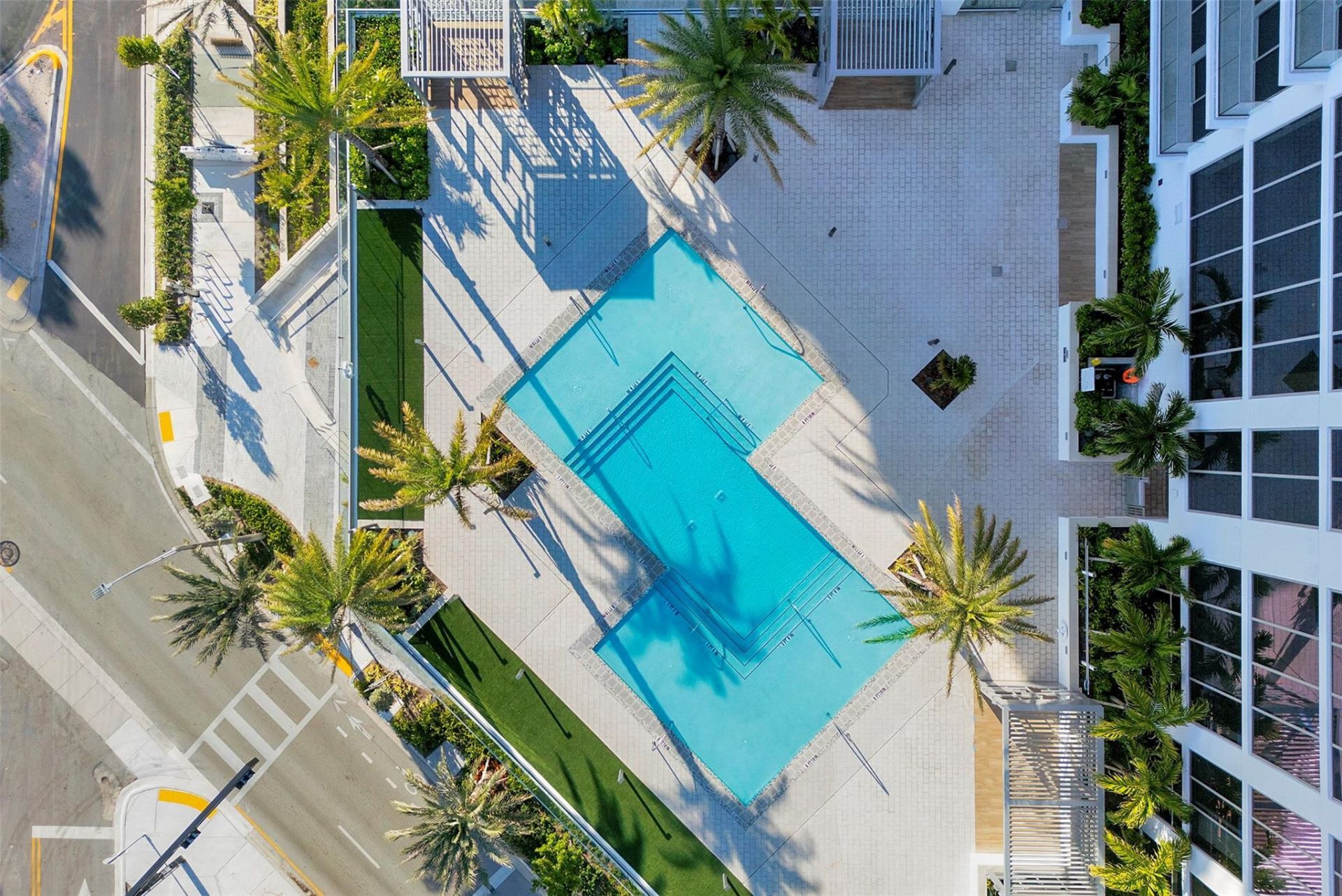 153 N Seabreeze Boulevard, Unit 902, Fort Lauderdale, FL 33304 Photo