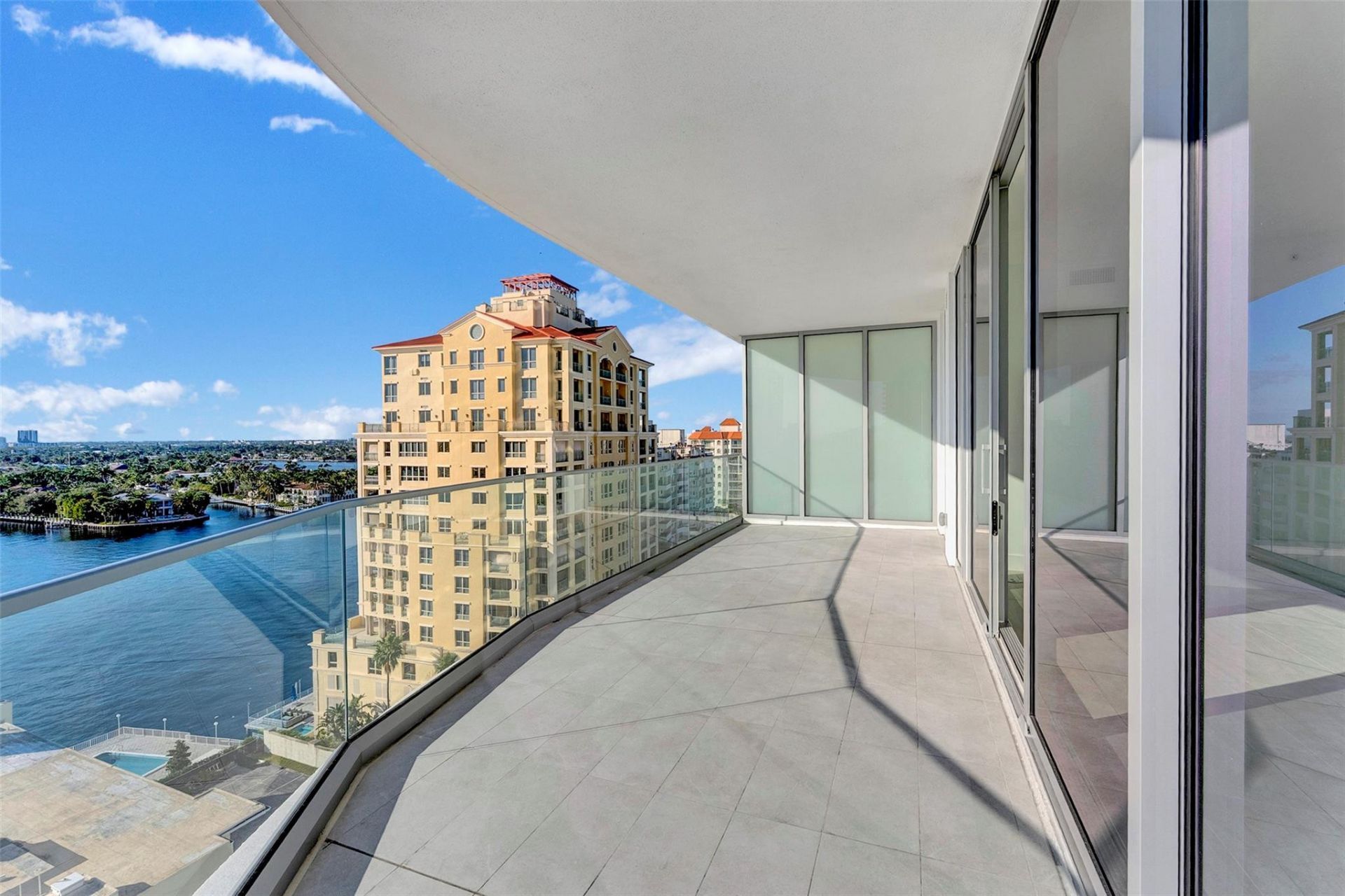 153 N Seabreeze Boulevard, Unit 902, Fort Lauderdale, FL 33304 Photo